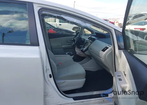 2014 Toyota Prius V Two from USA, damaged, VIN JTDZN3EU6E3364256